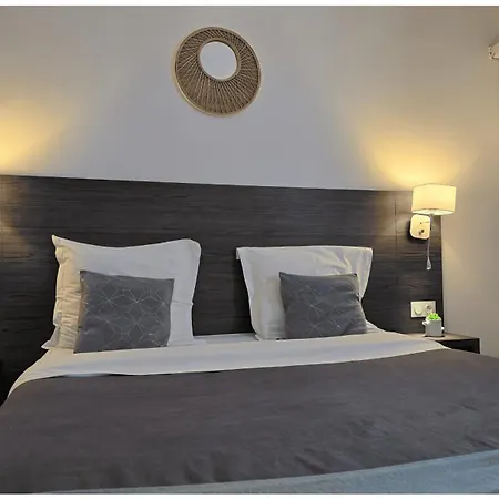 L'alsace-gare Sncf Hotel 2*